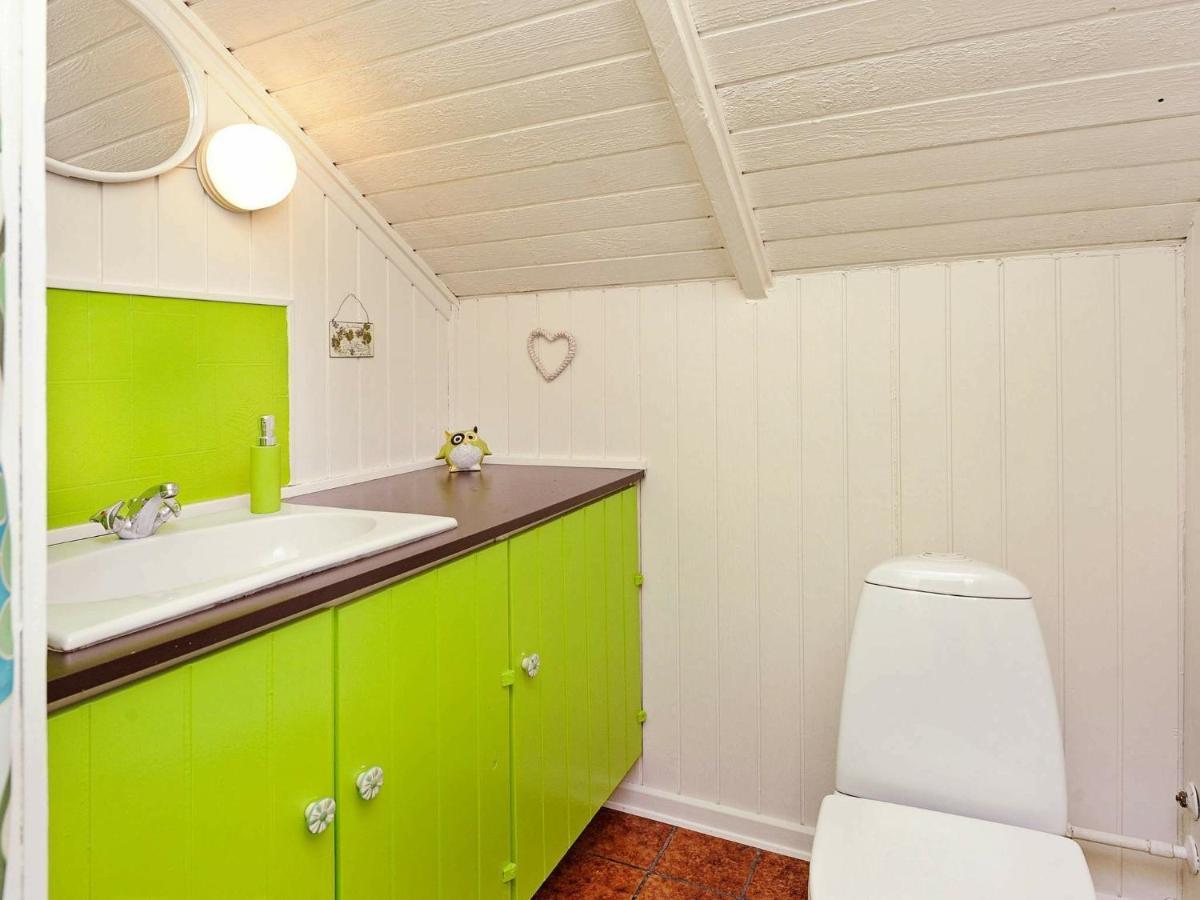 8 Person Holiday Home In Hejls Extérieur photo