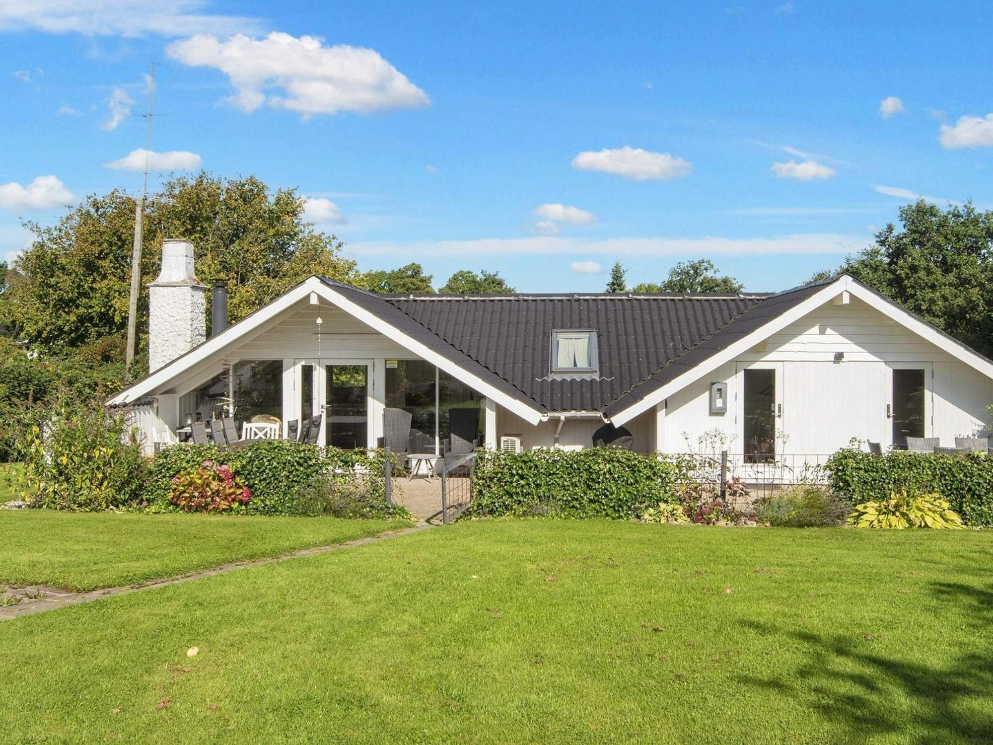 8 Person Holiday Home In Hejls Extérieur photo
