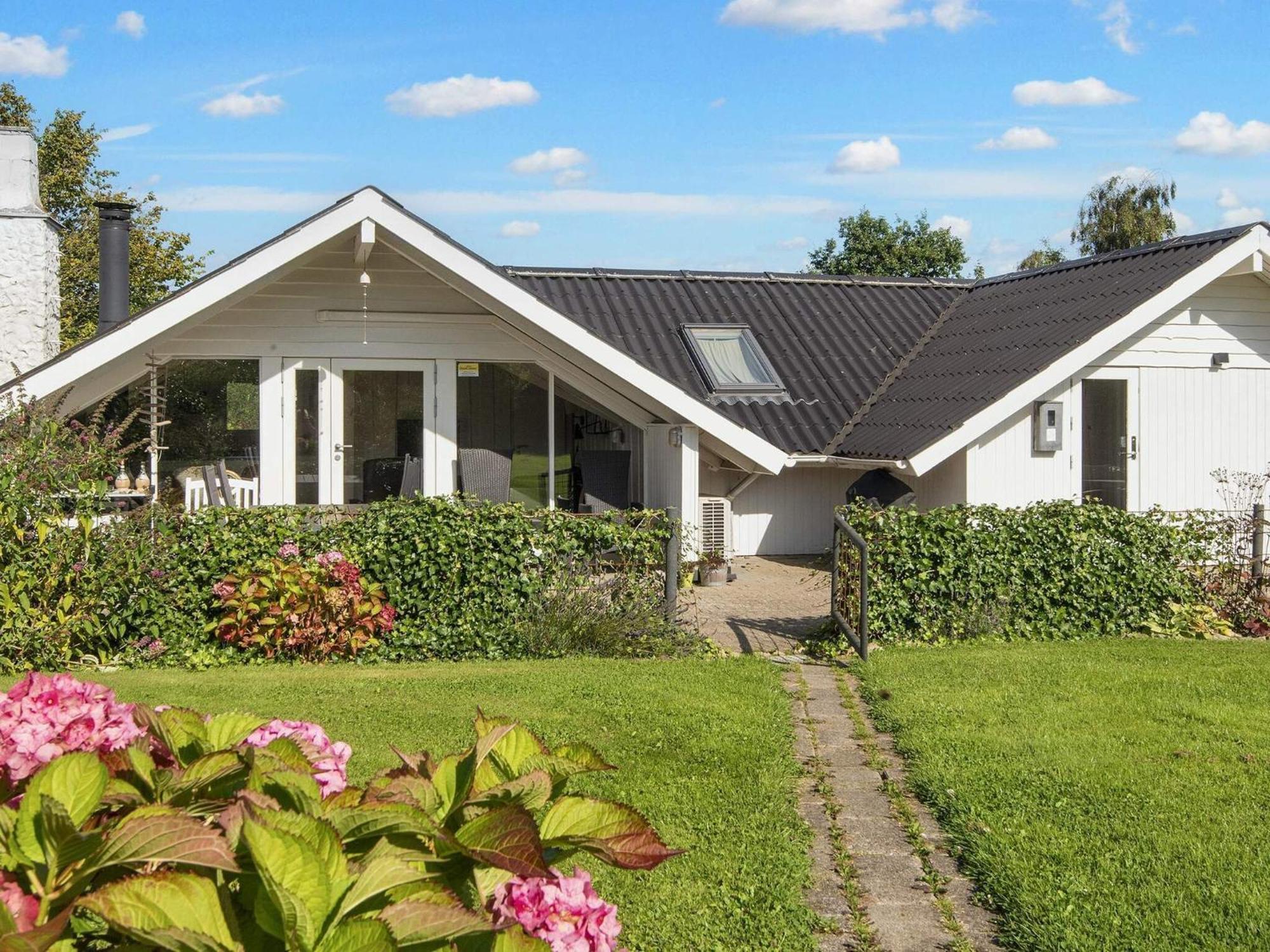8 Person Holiday Home In Hejls Extérieur photo