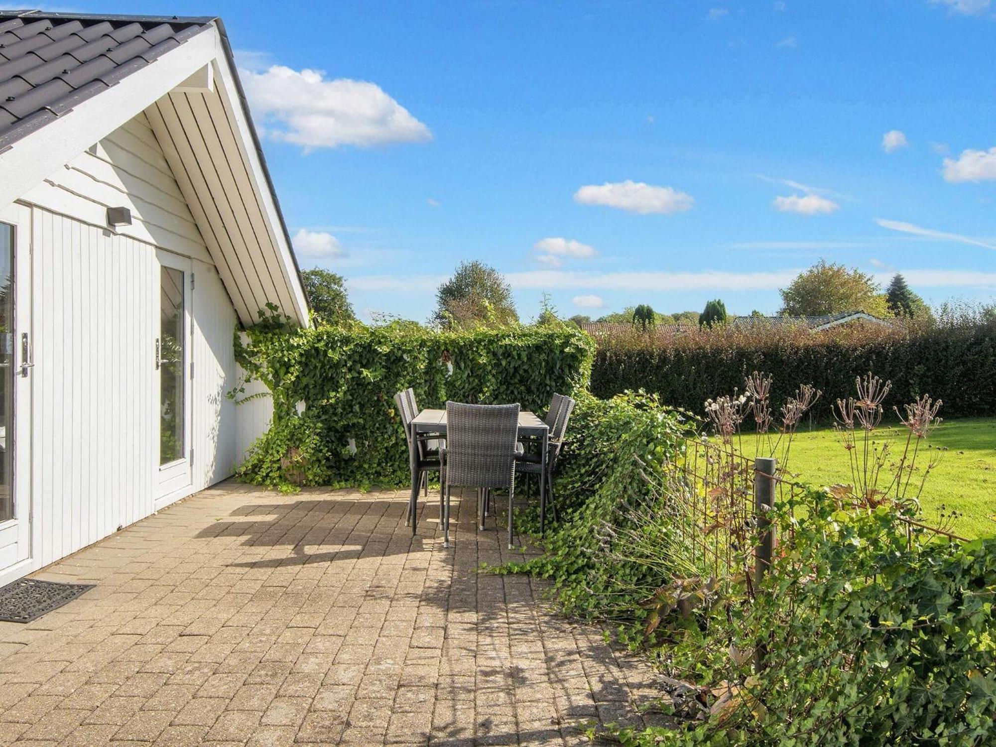 8 Person Holiday Home In Hejls Extérieur photo